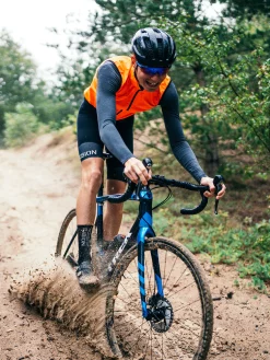 FUSION C3 Light LS Cycling Jersey – Str. M – Grey Melange -Cykler Salgsbutik Light LS Cycling Jersey 0208 Grey 5front v3 low 3733408 750x