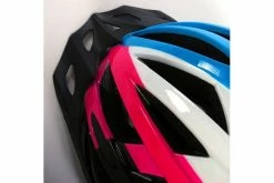 Salutoni Cykelhjelm Til Damer - Blå Hvid Pink - 58-61 Cm -Cykler Salgsbutik Salutoni fietshelmen 5 met klep W1800 s2as co